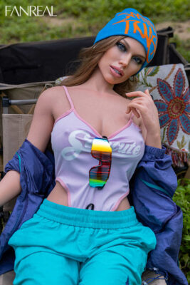 155cm5ft1-F-cup-Silicone-Sex-Doll-–-Kelly-15-2