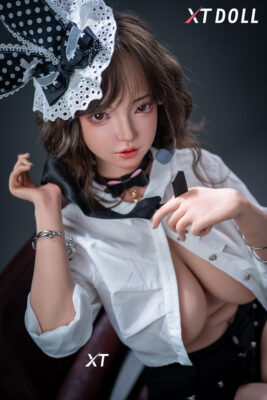 166cm5ft5-H-cup-Silicone-Sex-Doll-–-Katie-9-1