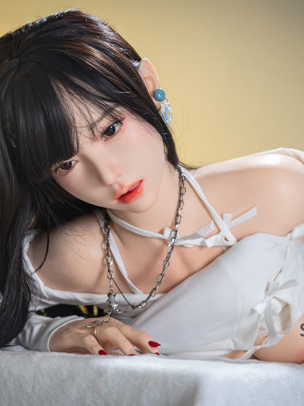 168cm5ft6-D-cup-Silicone-Head-Sex-Doll-–-Chuyue-18