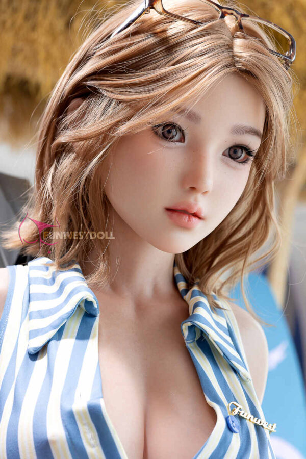 152cm4ft12-D-cup-Silicone-Sex-Doll-–-Nika-4-1