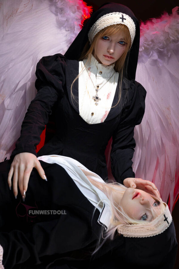 159cm5ft3-A-cup-Silicone-Sex-Doll-–-Giselle-13-2