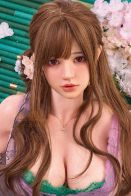161cm5ft-F-cup-Silicone-Sex-Doll-–-Eive-19-1
