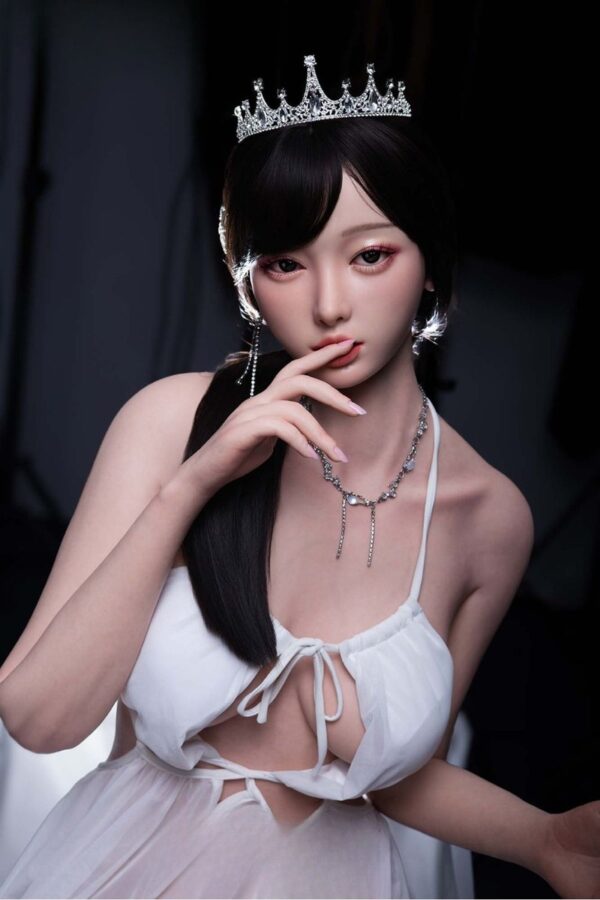 169cm5ft7-D-cup-Silicone-Sex-Doll-–-Number-2-Ice-3-1