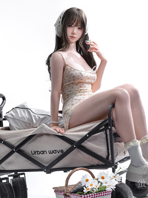 153cm5ft-A-cup-Max-Real-Skin-Texture-Silicone-Sex-Doll-–-Xiao-Liseng-13-1