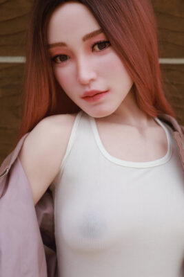 157cm5ft2-D-cup-Silicone-Sex-Doll-Hannah-3-1