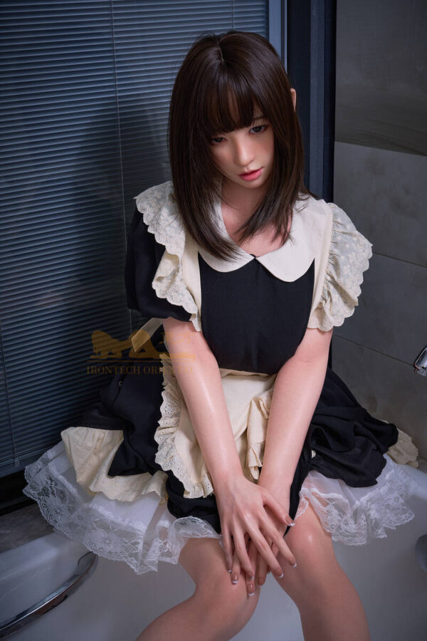 158Tcm5ft2-F-cup-Silicone-Sex-Doll-–-Yui-10