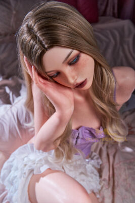 161cm5ft3-Minus-B-cup-Silicone-Sex-Doll-–-Vanessa-7-1