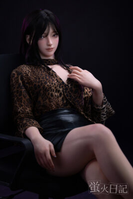 161cm5ft4-B-cup-Silicone-Sex-Doll-–-Linglong-5-1