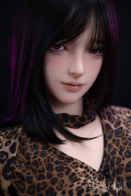 161cm5ft4-B-cup-Silicone-Sex-Doll-–-Linglong-7