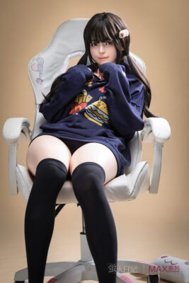 165cm5ft5-D-cup-Max-Real-Skin-Texture-Silicone-Sex-Doll-–-Qiandao-1