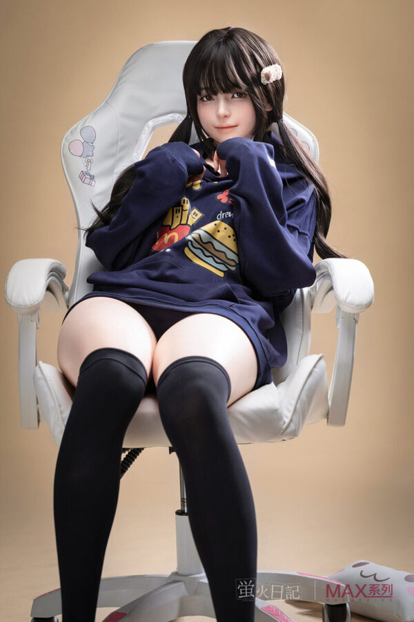 165cm5ft5-D-cup-Max-Real-Skin-Texture-Silicone-Sex-Doll-–-Qiandao-1