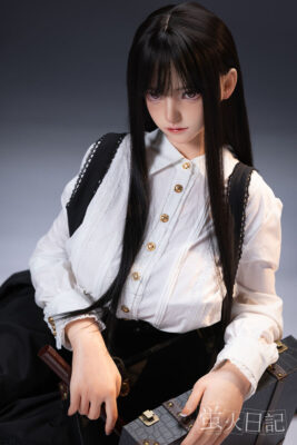164cm5ft5-G-cup-Silicone-Sex-Doll-–-Nanako-7-1