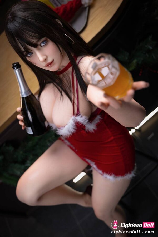 YHDoll-164cm-5ft4-G-cup-Silicone-Sex-Doll-YeLan-5a8a0241
